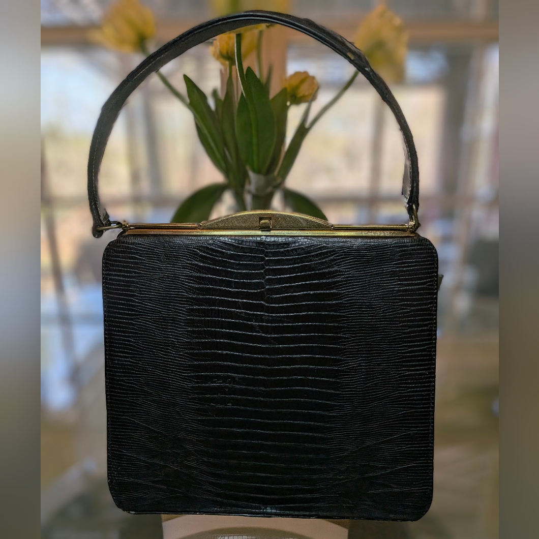 Alligator Embossed Vintage 60s Handbag